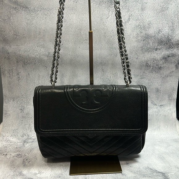 Tory Burch Chevron Crossbody - Picture 1 of 6